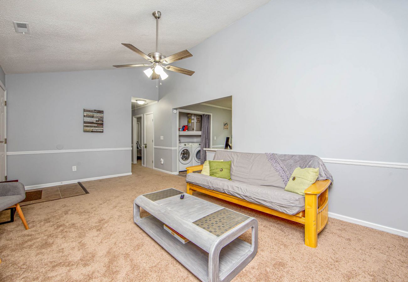 Apartment in Fayetteville - No Place Like Homeplace